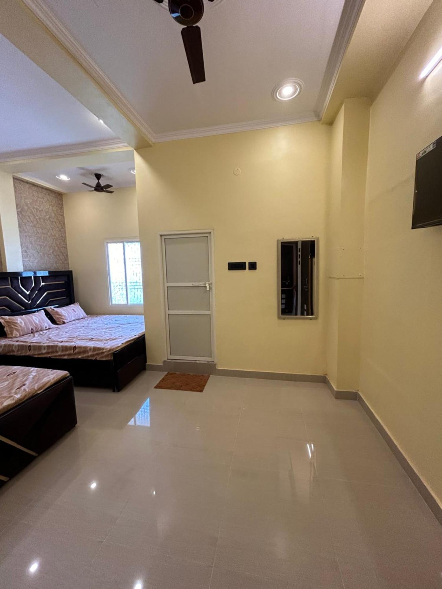 Temple Town Homes Assi Ghat Varanasi Exterior photo